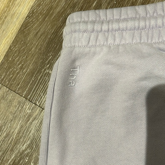 TNA Lilac Cozy Fleece Boyfriend Sweatpant - Picture 3 of 6